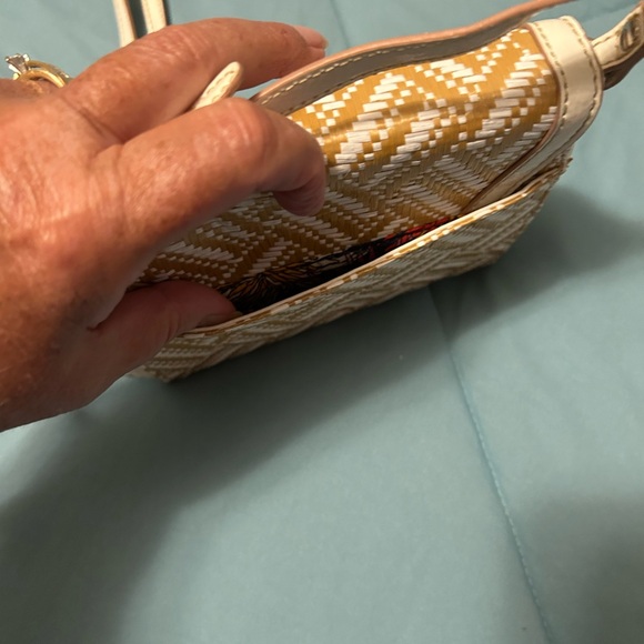 Cross shoulder purse - Picture 4 of 4